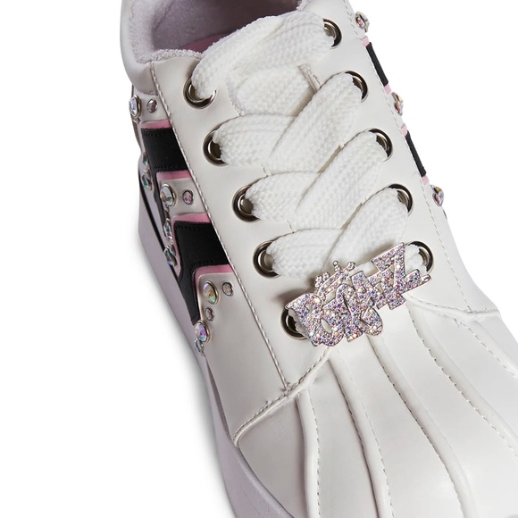 FOREVER DIAMONDZ PLATFORM SNEAKERS

Dollskill x Bratz US7 - Picture 13 of 13